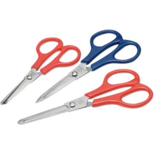 6" School Scissors – Semi-Sharp /
Ciseaux d’écolier à bouts semi-pointus 6 po