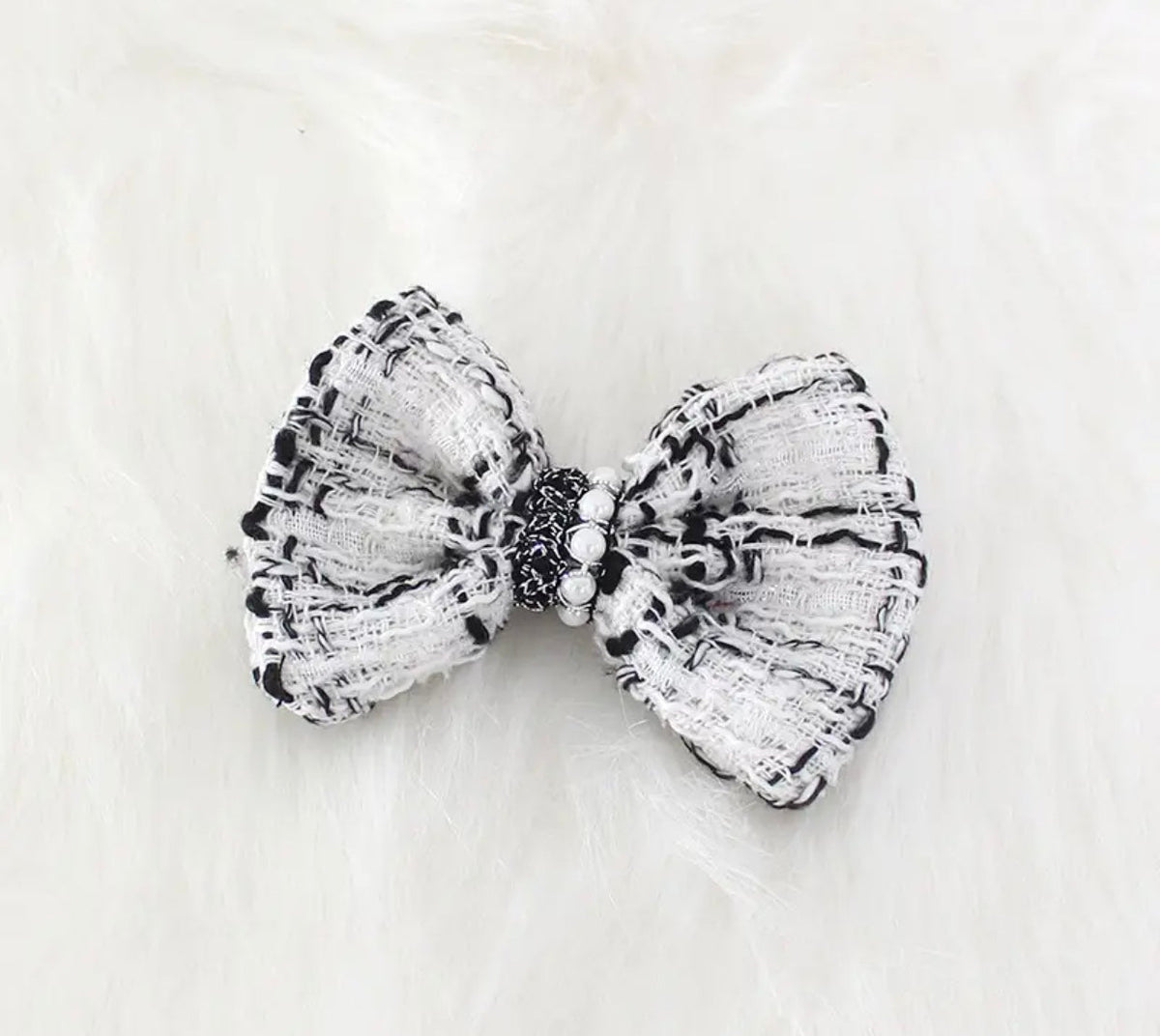 Bella Dog Hair Bow | Hair Accessory