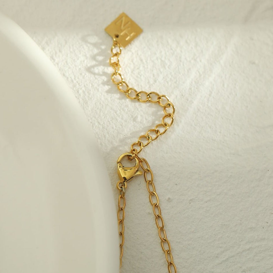 Collier pendentif EVELYN mini étoiles et zircones