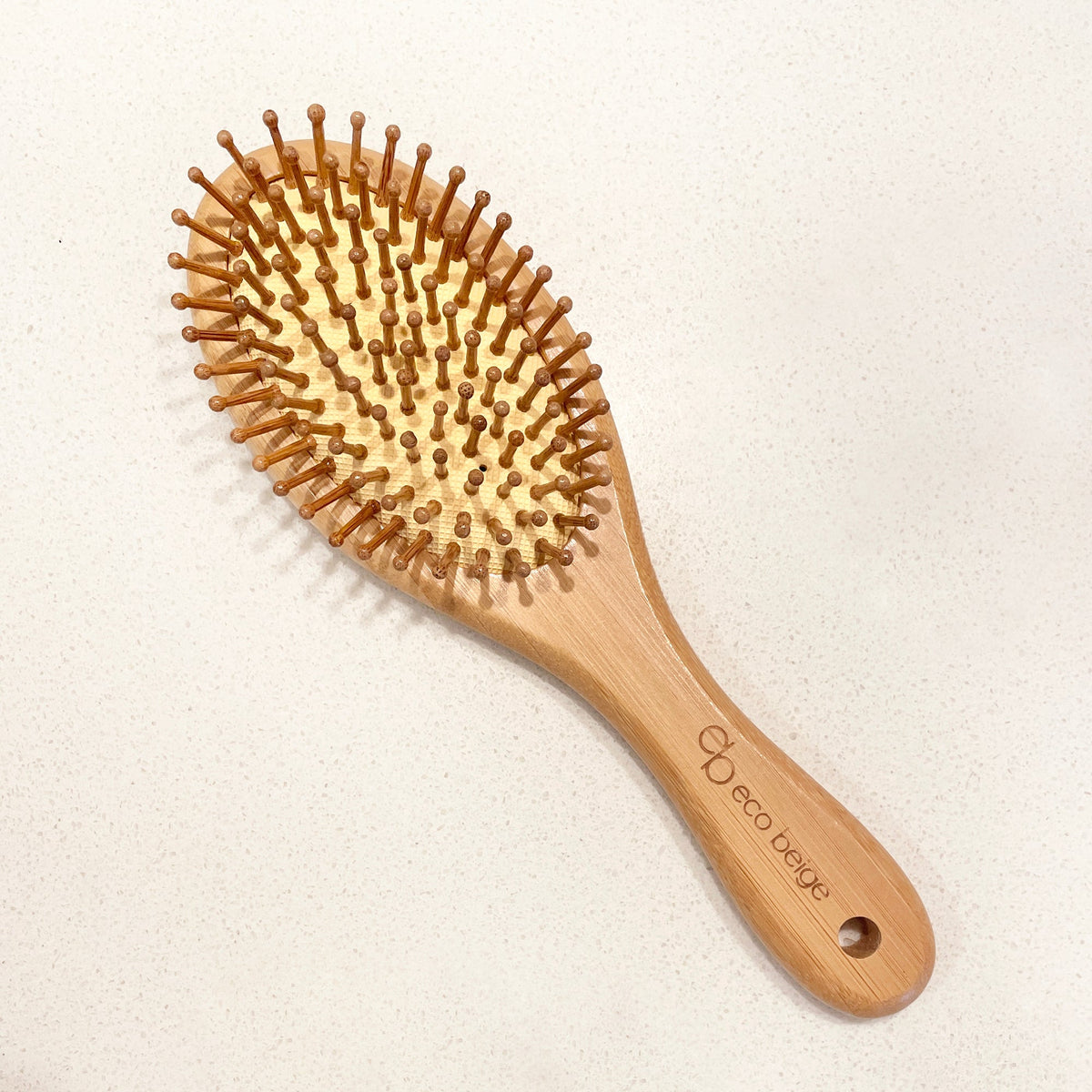 Brosse à cheveux en bambou rembourrée - Mini Ovale