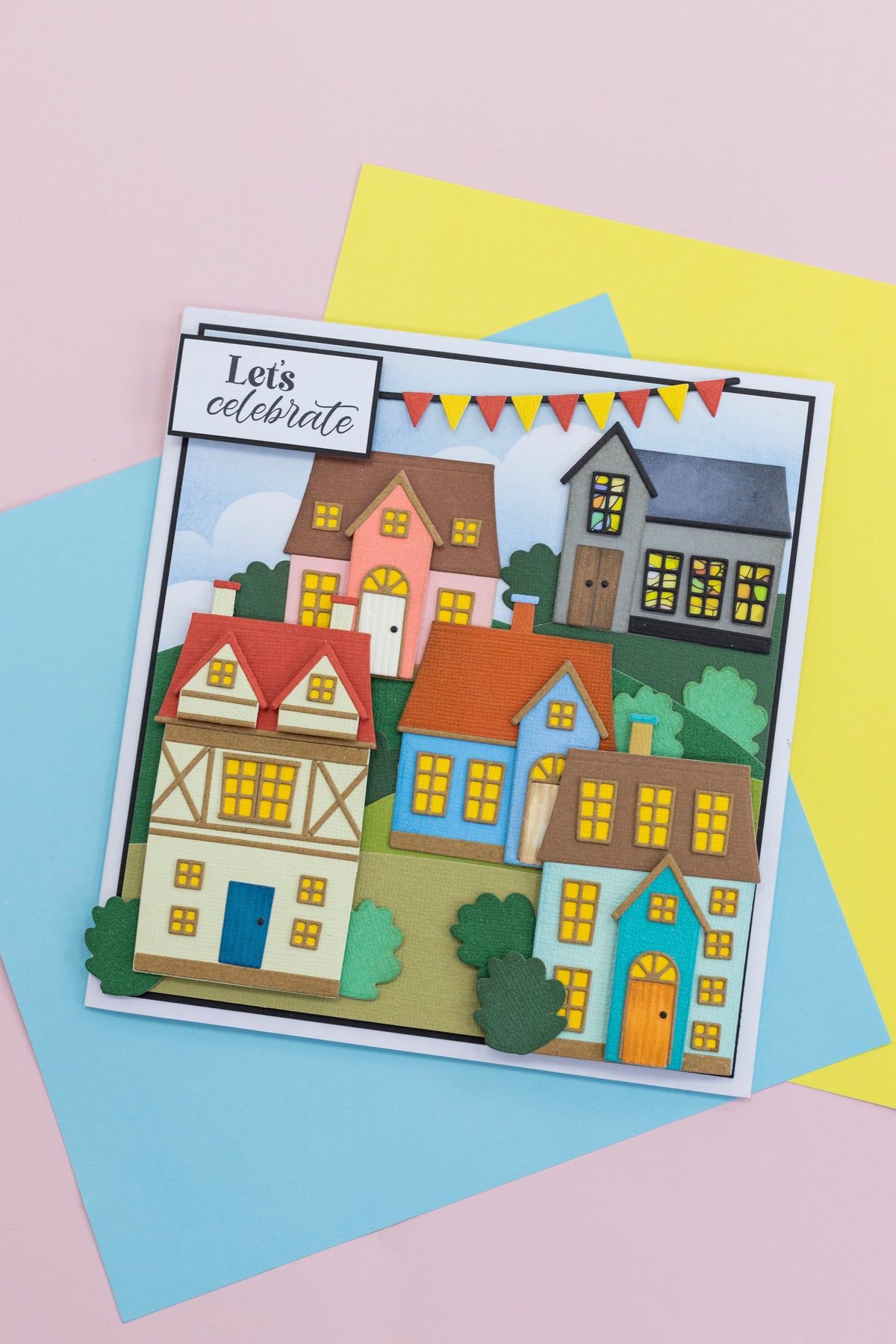 Matrice en métal de la collection Celebrate Good Times de Crafter's Companion - Maison