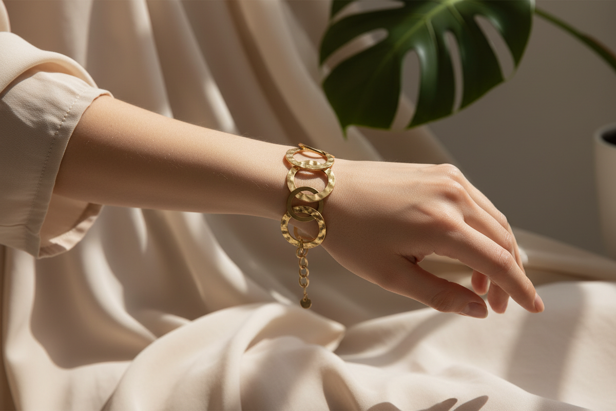 Bracelet Cercles Entrelacés - Acier Inoxydable Doré
