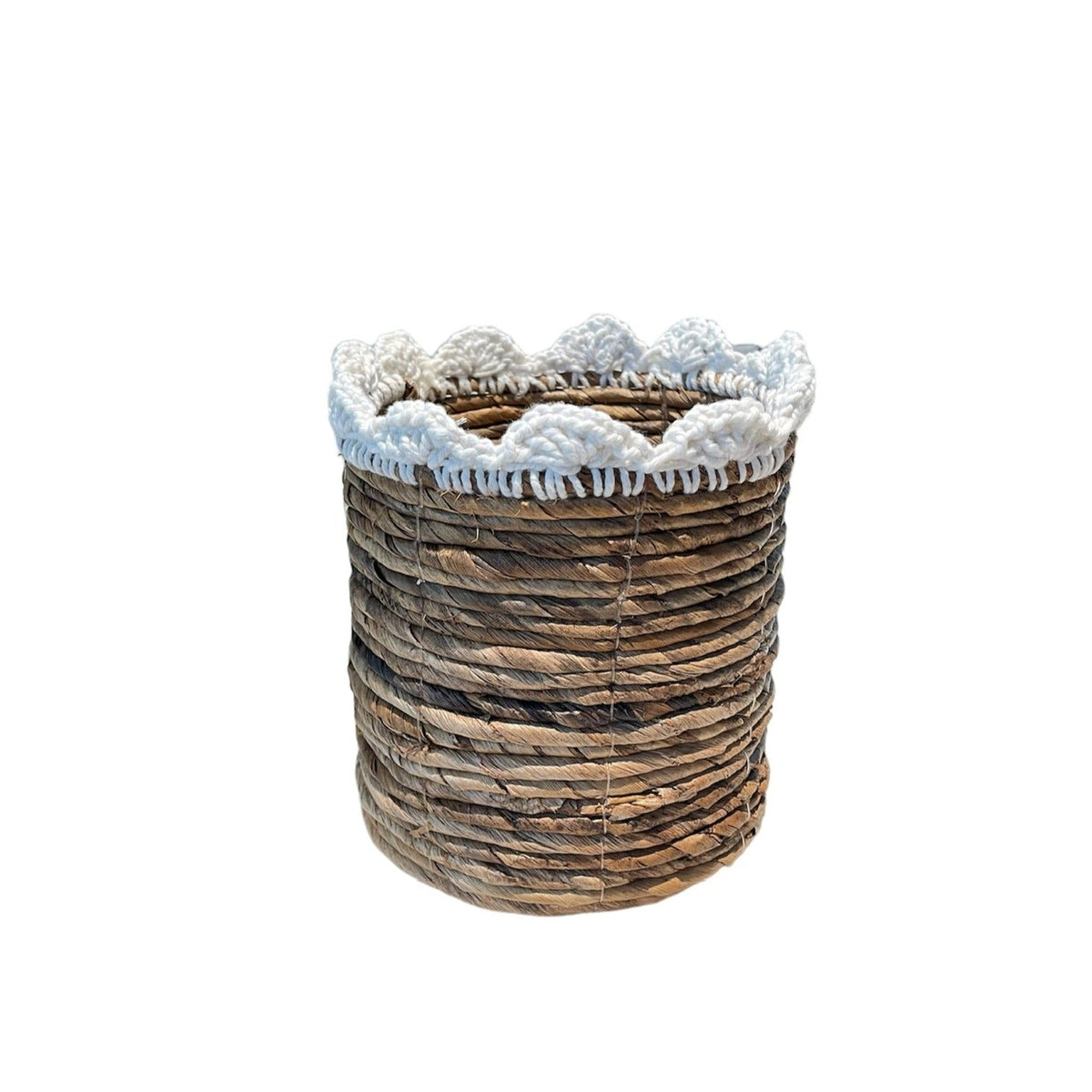 Panier de jardinière à volants en feuille de bananier et macramé