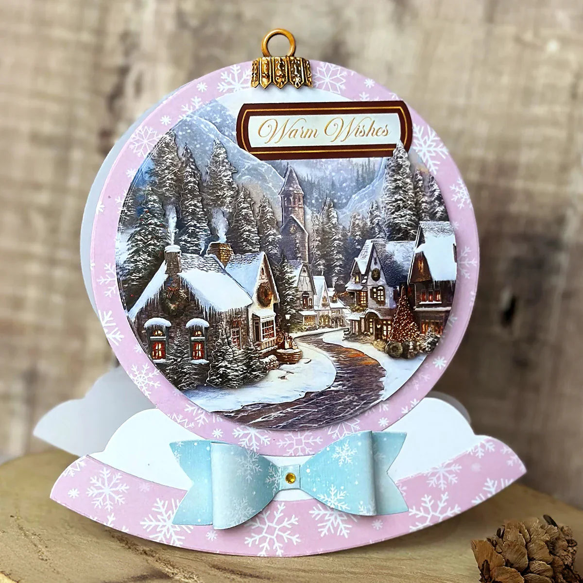 Découpage découpé à la matrice – Boule de Noël Village (paquet de 3)