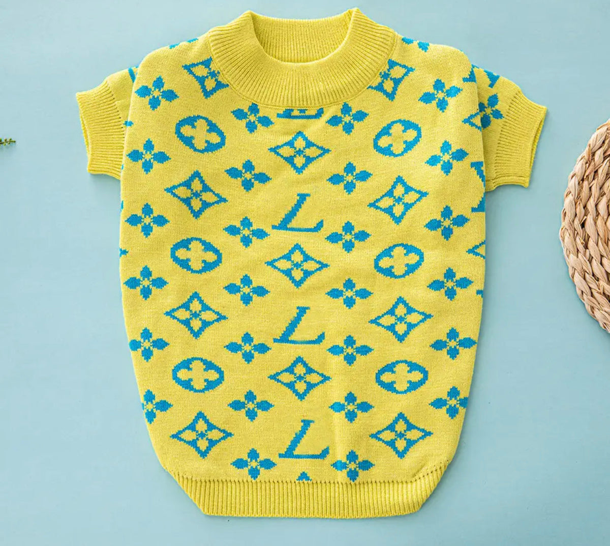 Pull pour chien Chewy Pawtton | Pull motif patte pour petits et grands chiens
