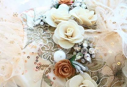 Robe florale d'automne pour chien | Tenue élégante de saison pour chien