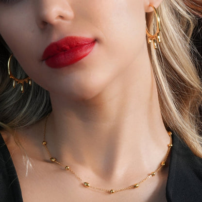 VASILIKI : Boucles d'oreilles créoles « Artistry in Motion » avec peinture coulante