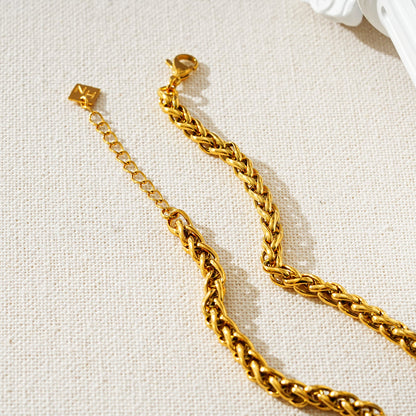 Style ABBOT : Collier ras-du-cou épais à maillons ovales entrelacés