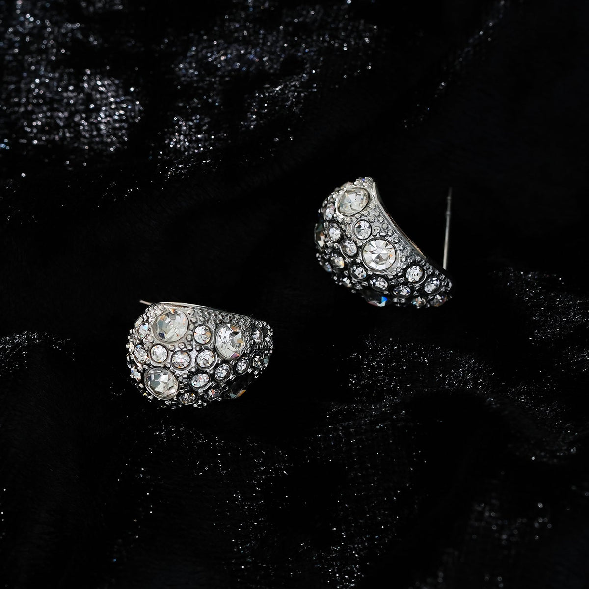 ADALAJ Or Blanc (Tons Argentés) : Boucles d'oreilles clous en zircon pavé, forme goutte d'eau – Affirmation de Confiance
