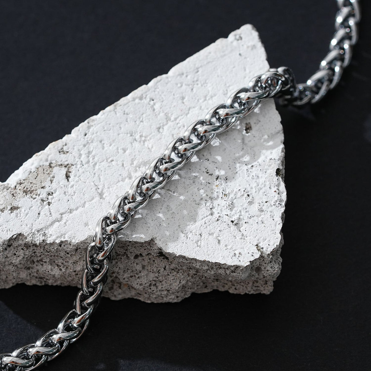 ALDWYCH : Bracelet unisexe épais en argent – Audacieux, élégant et polyvalent.