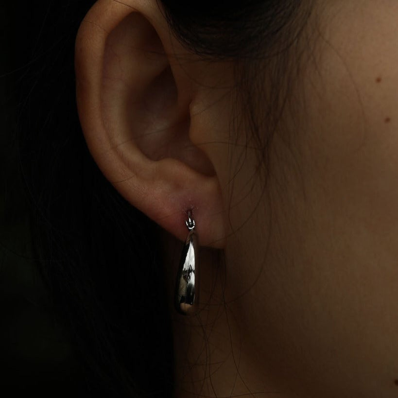Boucles d'oreilles créoles épaisses en argent AMBER-MESSINA