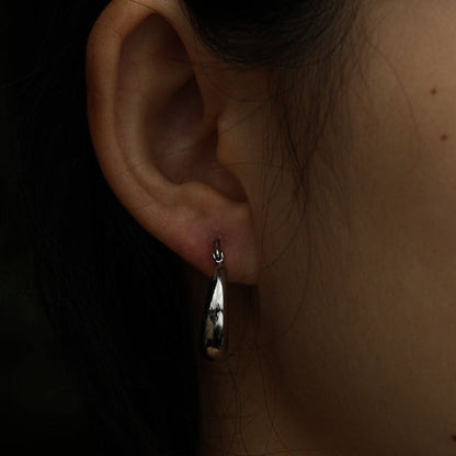 Boucles d'oreilles créoles épaisses en argent AMBER-MESSINA