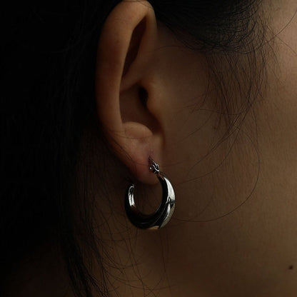 Boucles d'oreilles créoles épaisses en argent AMBER-MESSINA
