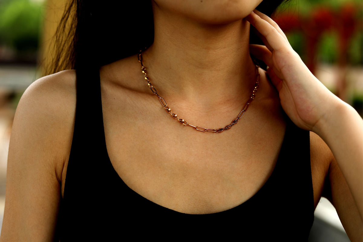 AMMA Gold : Collier chaîne trombone et perles ovales
