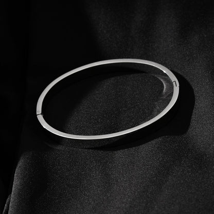 ATTILI : Bracelet jonc minimaliste classique en argent