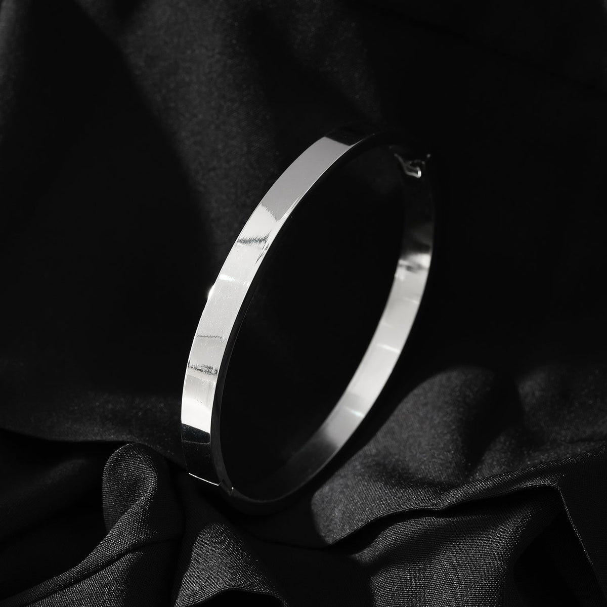 ATTILI : Bracelet jonc minimaliste classique en argent
