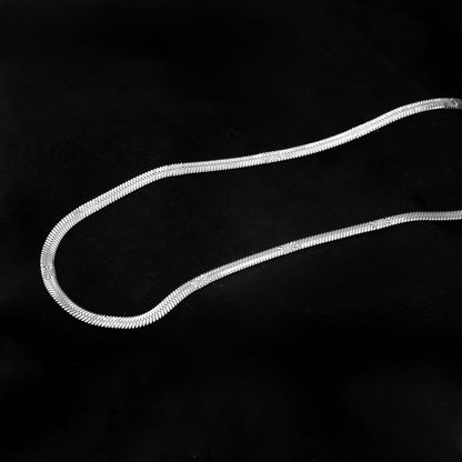 BAMBURG Silver: Star Embossed Snake Skin Textured Chain Necklace