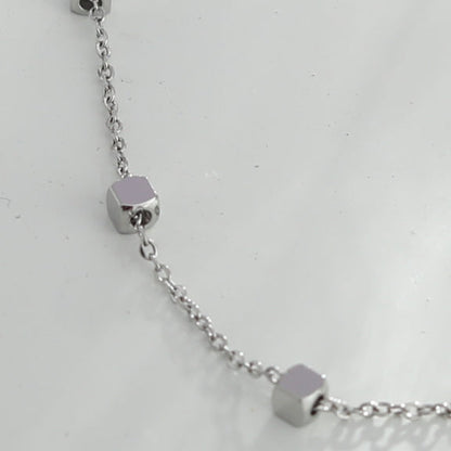 DARBY: Bracelet en argent perlé carré