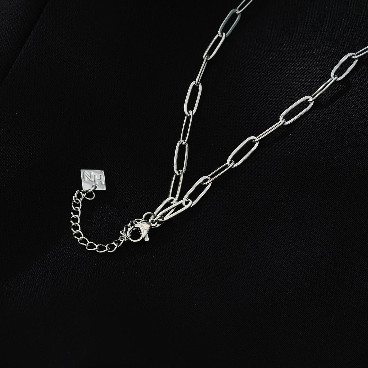 BILBAO Silver : Collier Pendentif Pièce Romaine.