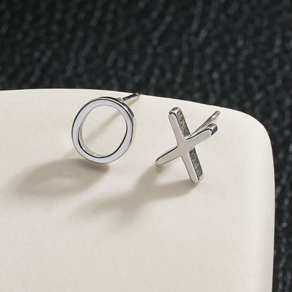 OX Argent (Or blanc) : Boucles d'oreilles clous Baisers, Câlins et Éclat