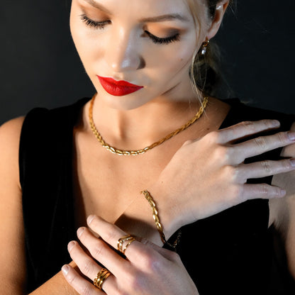 Bracelet texturé peau de serpent à chevrons ELLA Gold