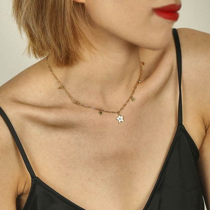 Collier pendentif EVELYN mini étoiles et zircones