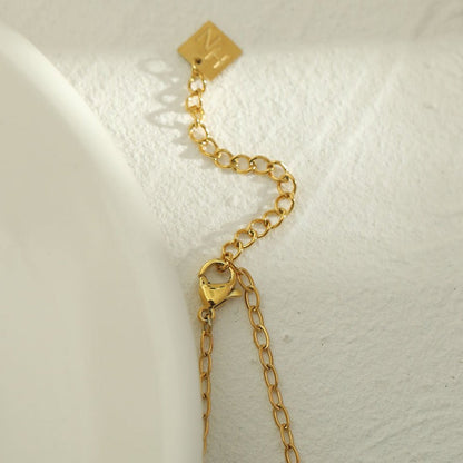 Collier pendentif EVELYN mini étoiles et zircones