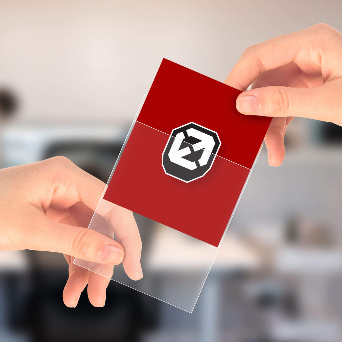 Protège-cartes grand format – Convient aux cartes épaisses jusqu'à 180pt (Paquet de 100)