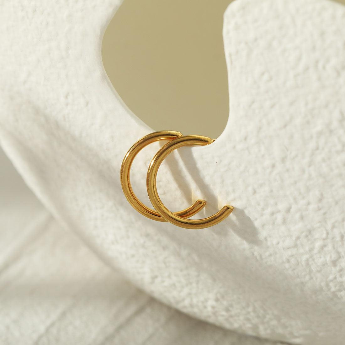 FLORA Hoop Earrings