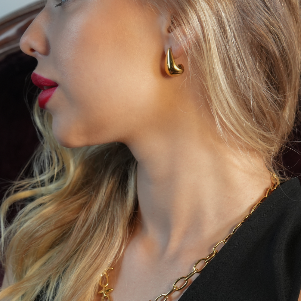 FORIA Gold : Boucles d'oreilles clous gouttelettes style épais légères - Affirmation de soi