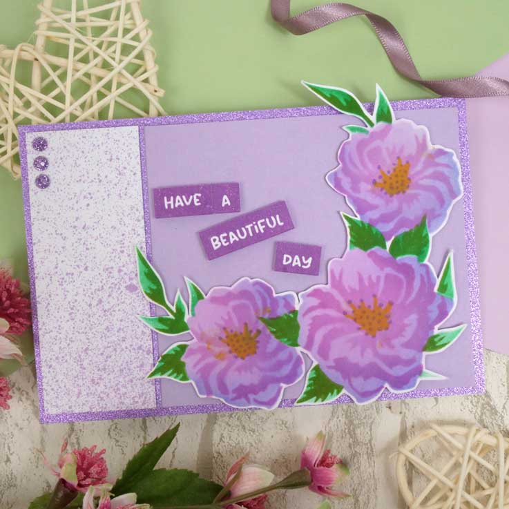 Pour l'amour des masques - Superposition d'abeille et de fleurs
