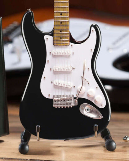 Fender™ Black Strat™ Guitare Miniature Réplique Classique