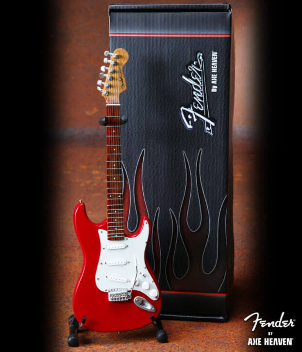 Réplique de guitare Fender™ Stratocaster™ rouge classique