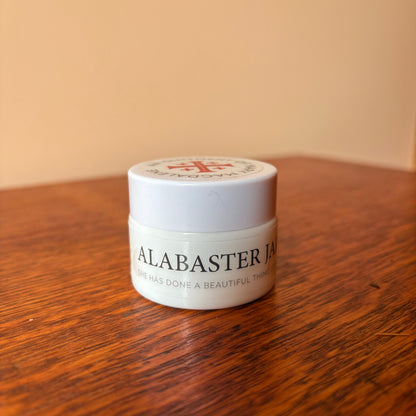 LE VASE D'ALBÂTRE - UN ONGUENT DE MARIE MADELEINE