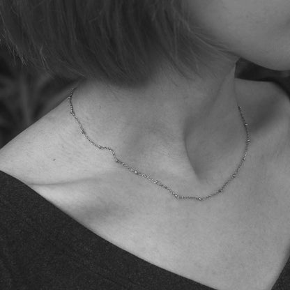 Collier en chaîne d'argent perlée GENOA