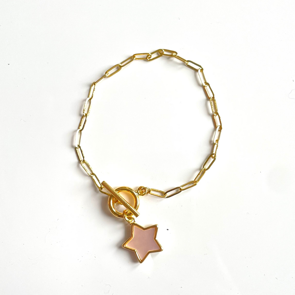 Chainlink Bracelet With Mother Of Pearl Charm
