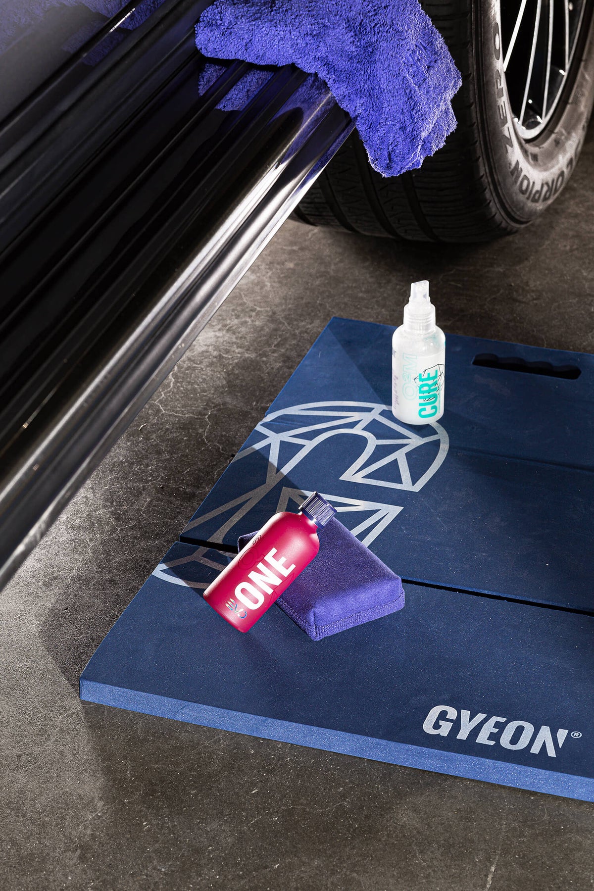 GYEON Q² One EVO Lightbox