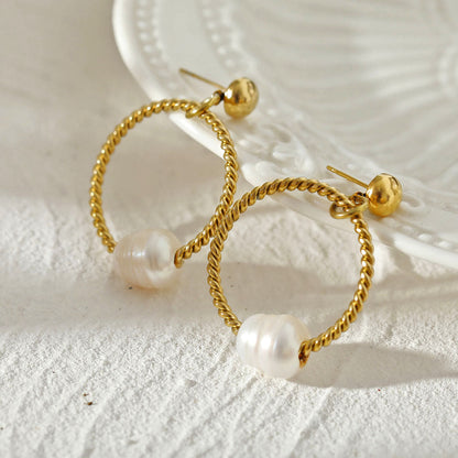 Boucles d'oreilles HAILEY en perles d'eau douce naturelles