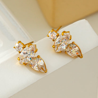 HAMPTONS: Boucles d'oreilles clous Zircone (CZ) Radiance Trio en or