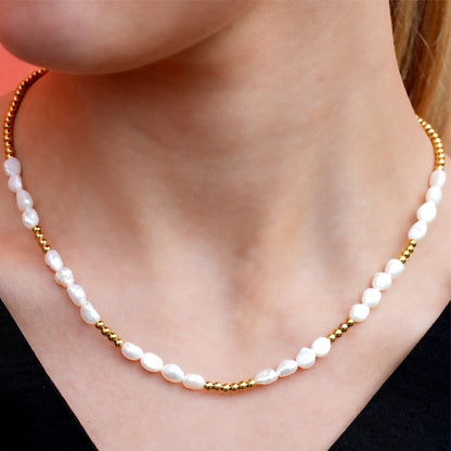 HELGA : Brins de beauté - Collier perles et billes mélangées