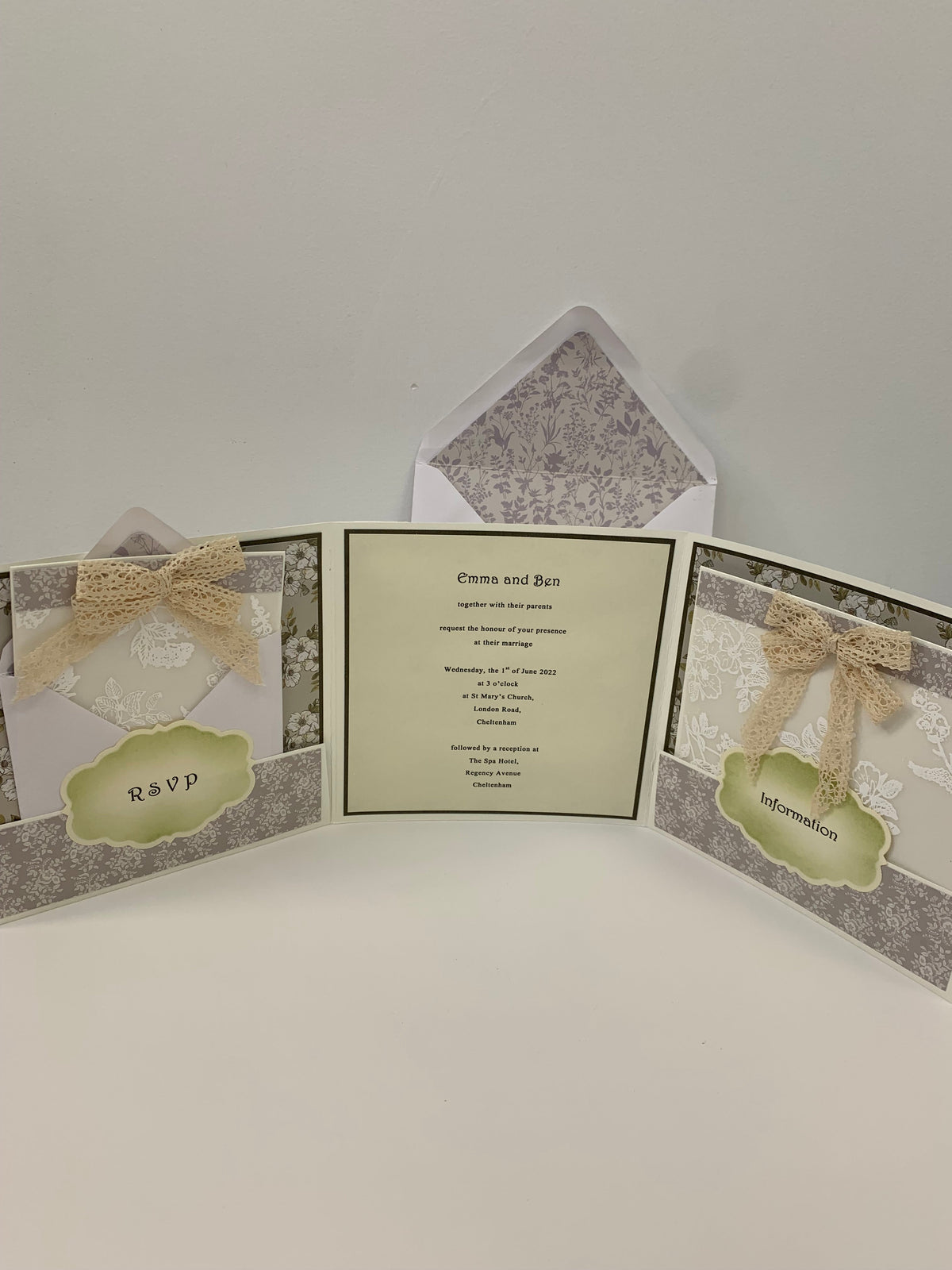 Craft Consortium Belle Fleur - Rubans de dentelle
