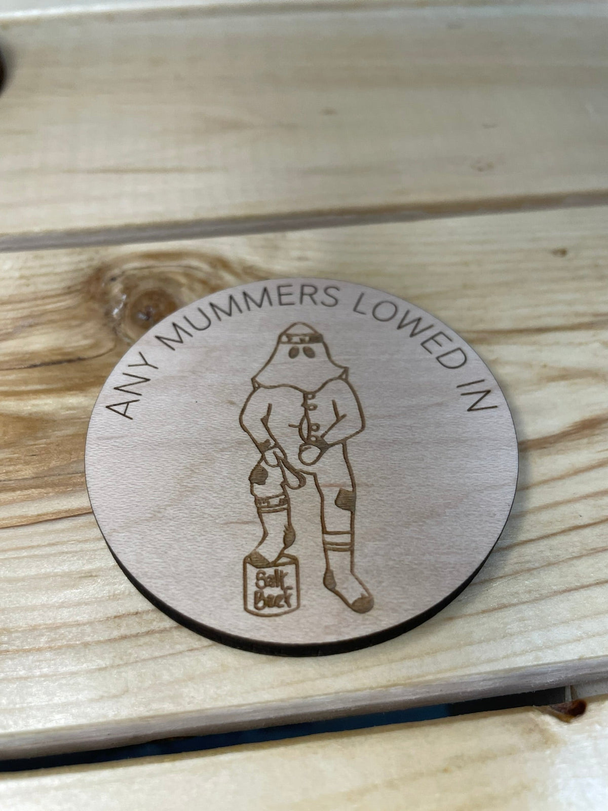 Newfoundland Round Wooden Fridge Magnet