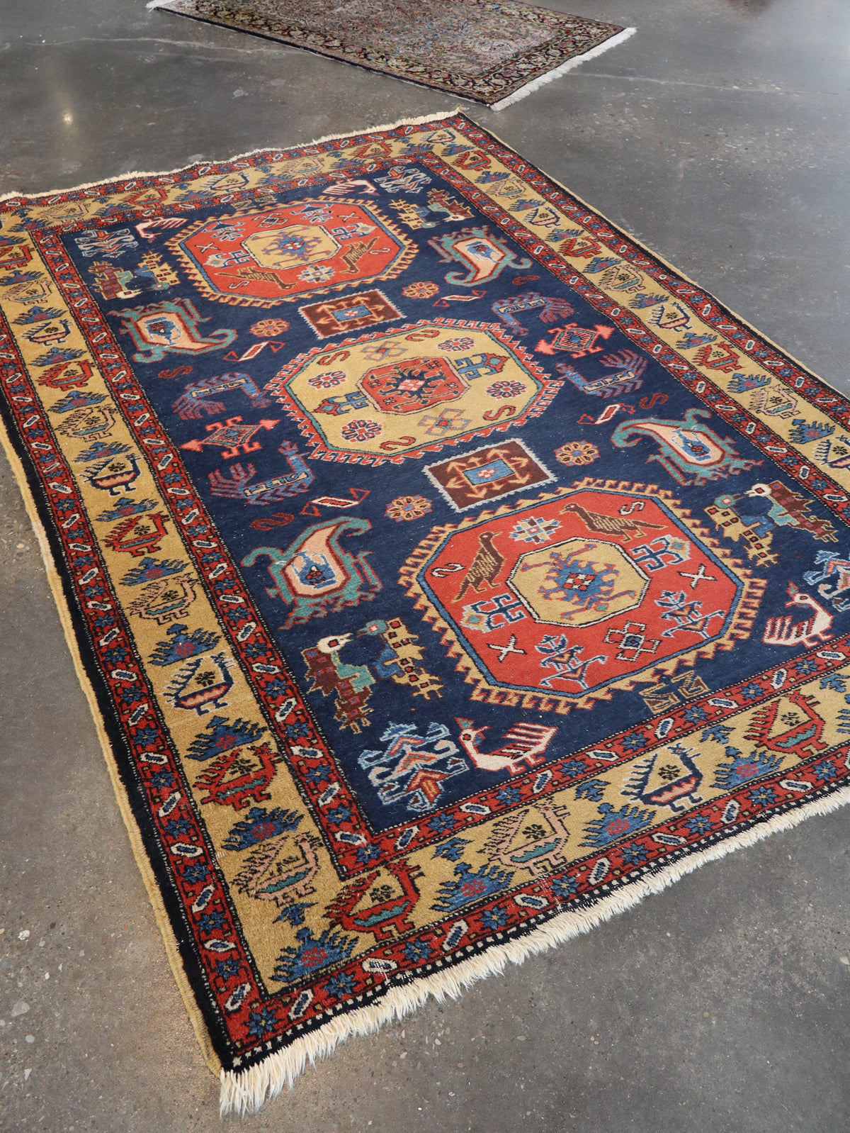 Persian Meshkin Rug | 4' 7"x 6' 9"