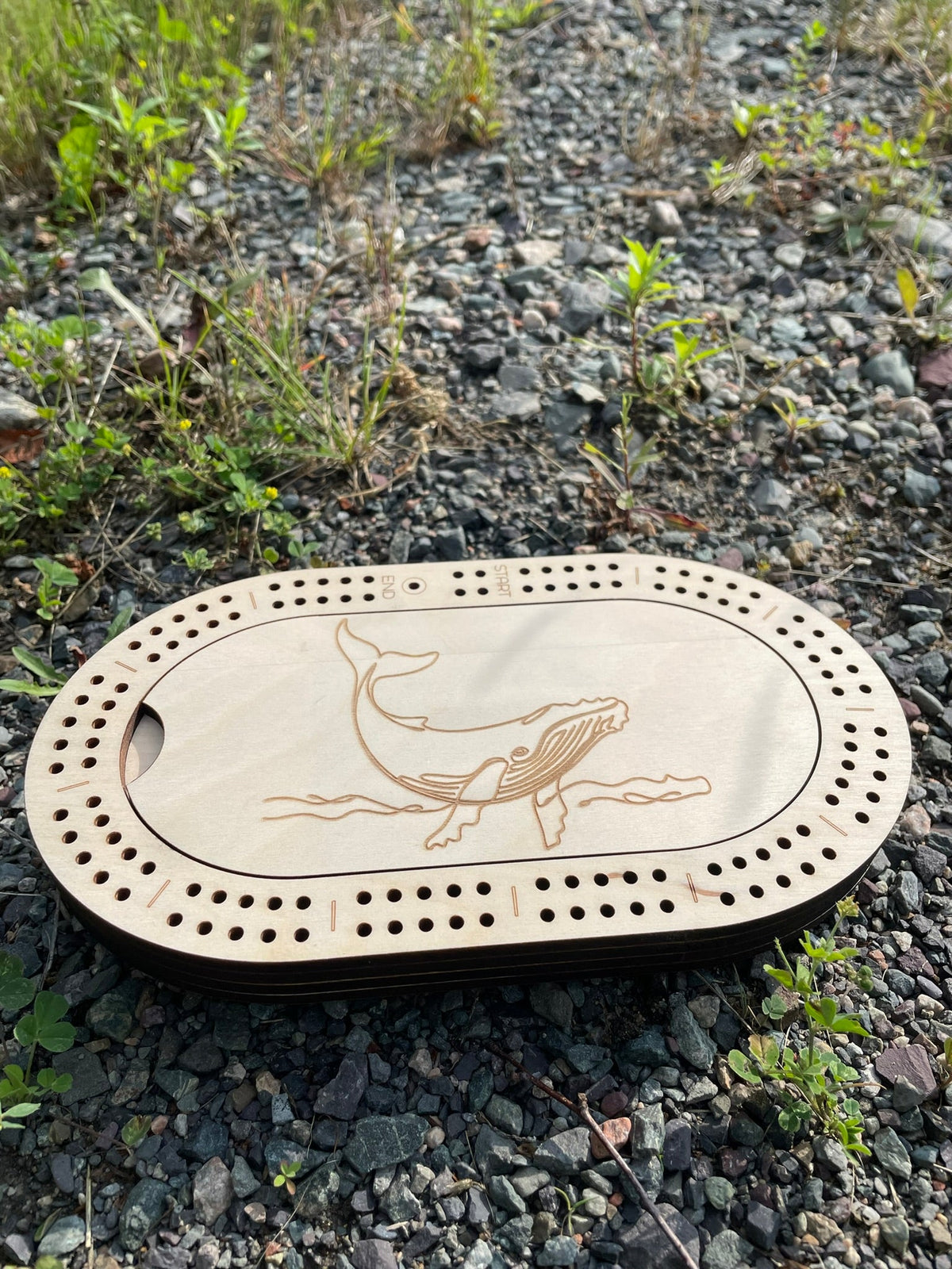 2-Player Wooden Travel Cribbage Board – 9″ × 5″