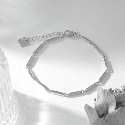 Style ITARSI Argent : Bracelet chaîne à perles géométriques minimalistes