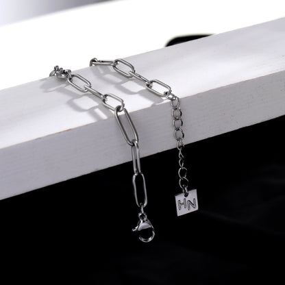 Bracelet en chaîne IZARA avec trombones et perles ovales en argent