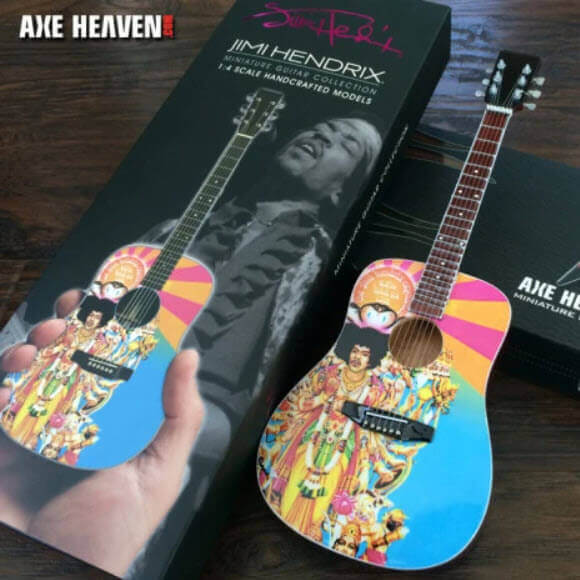 Maquette de guitare acoustique miniature Jimi Hendrix AXIS Bold As Love