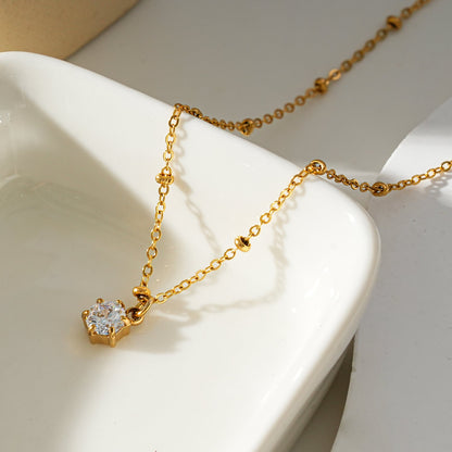 KADIRI Or : Pendentif Solitaire Zirconia sur un collier chaîne de perles