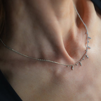 Style KALPI : Collier en chaîne avec zircons et perles en argent