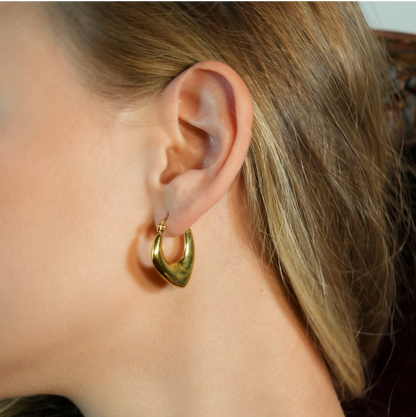 KAMIRA Or : Boucles d'oreilles créoles géométriques asymétriques